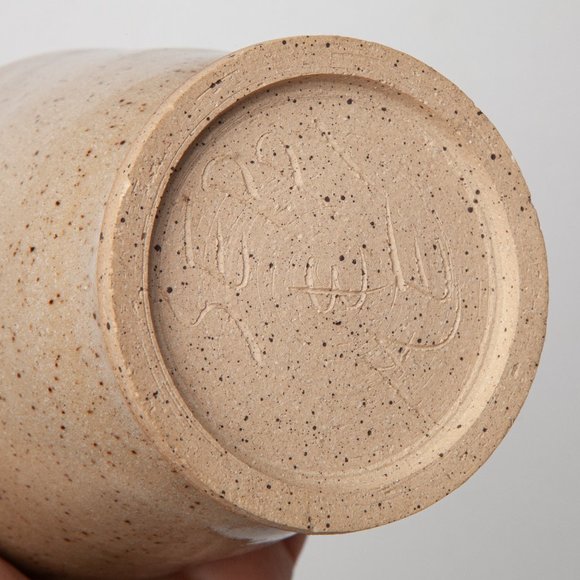 Small Handmade Studio Pottery Artisan Ceramic Dragon Planter Speckled Signed - Picture 15 of 16